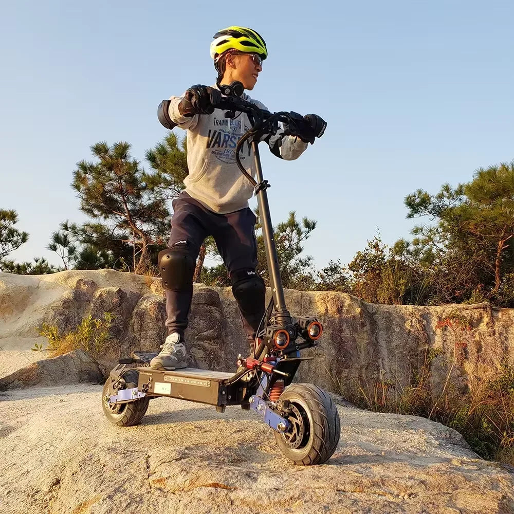 US Escooter 2025 ZonDoo 11Inch Fast Electric Scooter 6000W 60V 38AH Dual Motors Max Speed 95km/h Max Range 110km Hydraulic brake