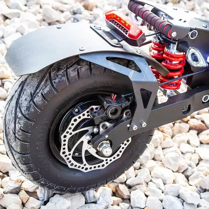 X14 EU New 10000W Dual Motor 72v 50ah Electric Scooter 13 Inch Tyres Max Speed 100km/h Range 120km Lcd Display Foldable Escooter