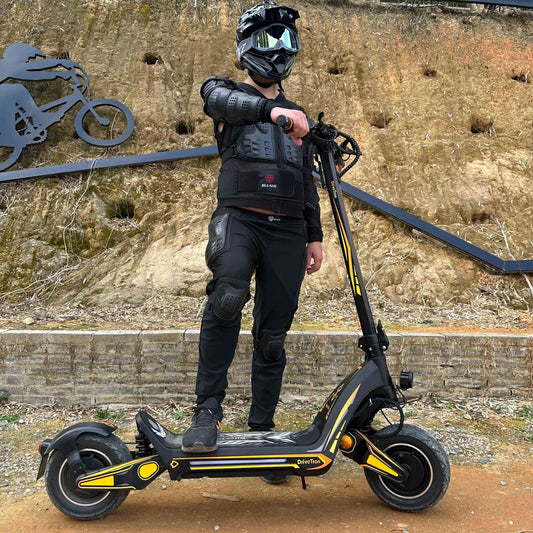 Dual Motor 46mph 80kmh Hydraulic Absorber Brake Powerful Off-road Adult Double Motor Big 60V 11inch Tires Electric Scooter