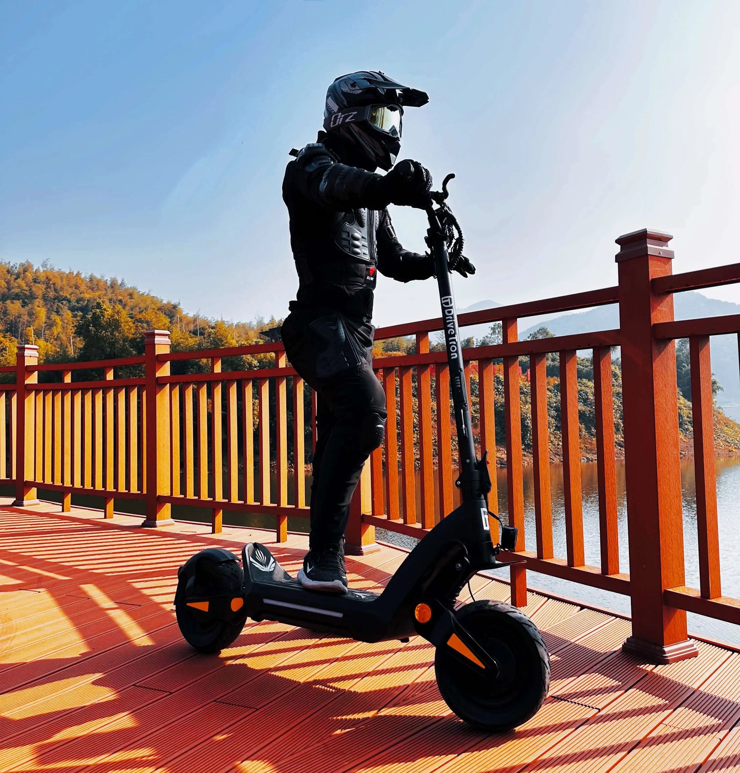 EU/USA Warehouse DT06 1200W*2 60V 23.4Ah 70KM/H 11 inch IPX5 Hydraulic Suspension Dual Motor Foldable Off Road Electric Scooter